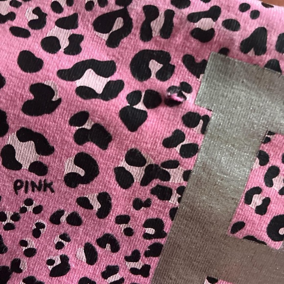 RARE! PINK VS cheetah shorts! - Picture 4 of 4